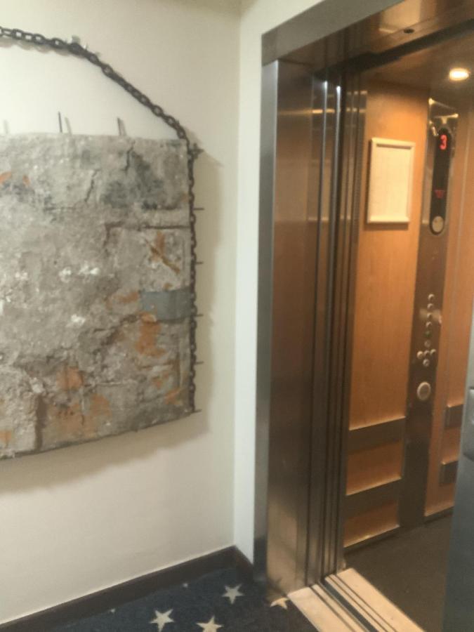Marina Metro Hotel Saint Helier Bagian luar foto