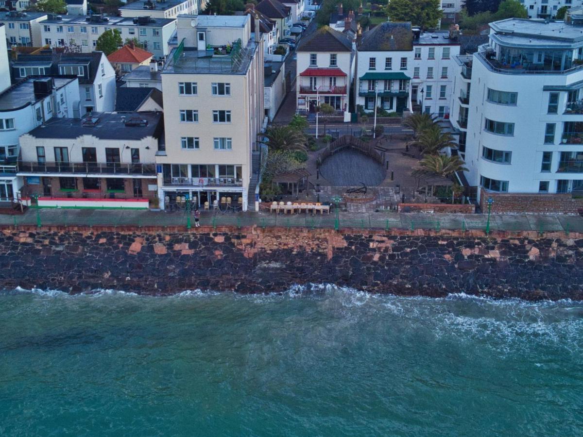 Marina Metro Hotel Saint Helier Bagian luar foto