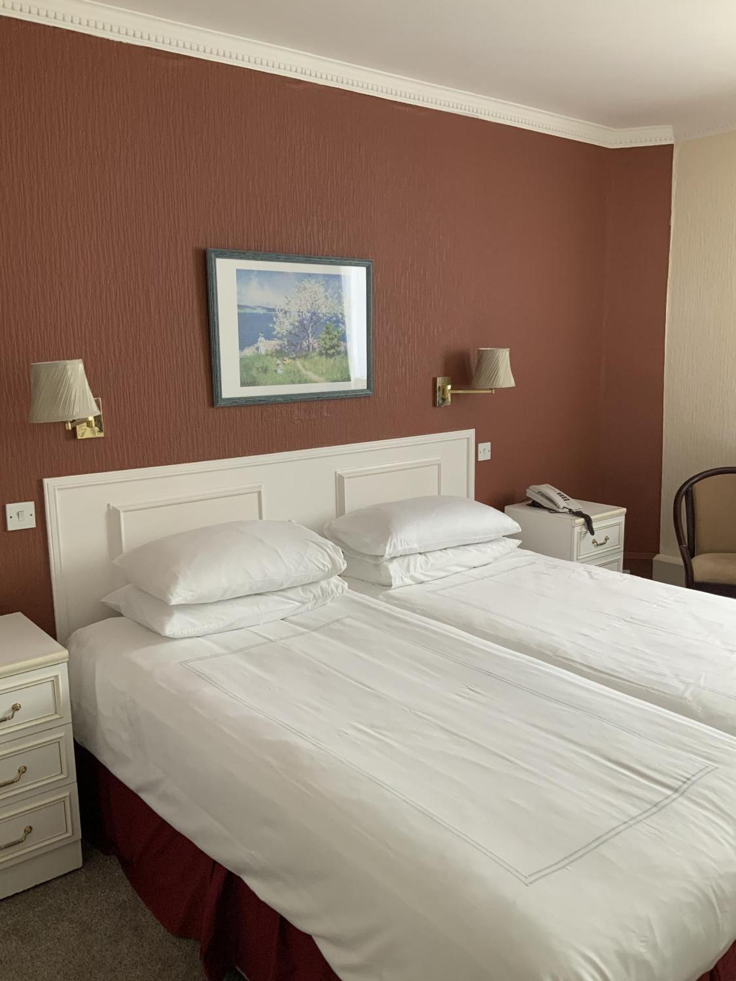 Marina Metro Hotel Saint Helier Ruang foto